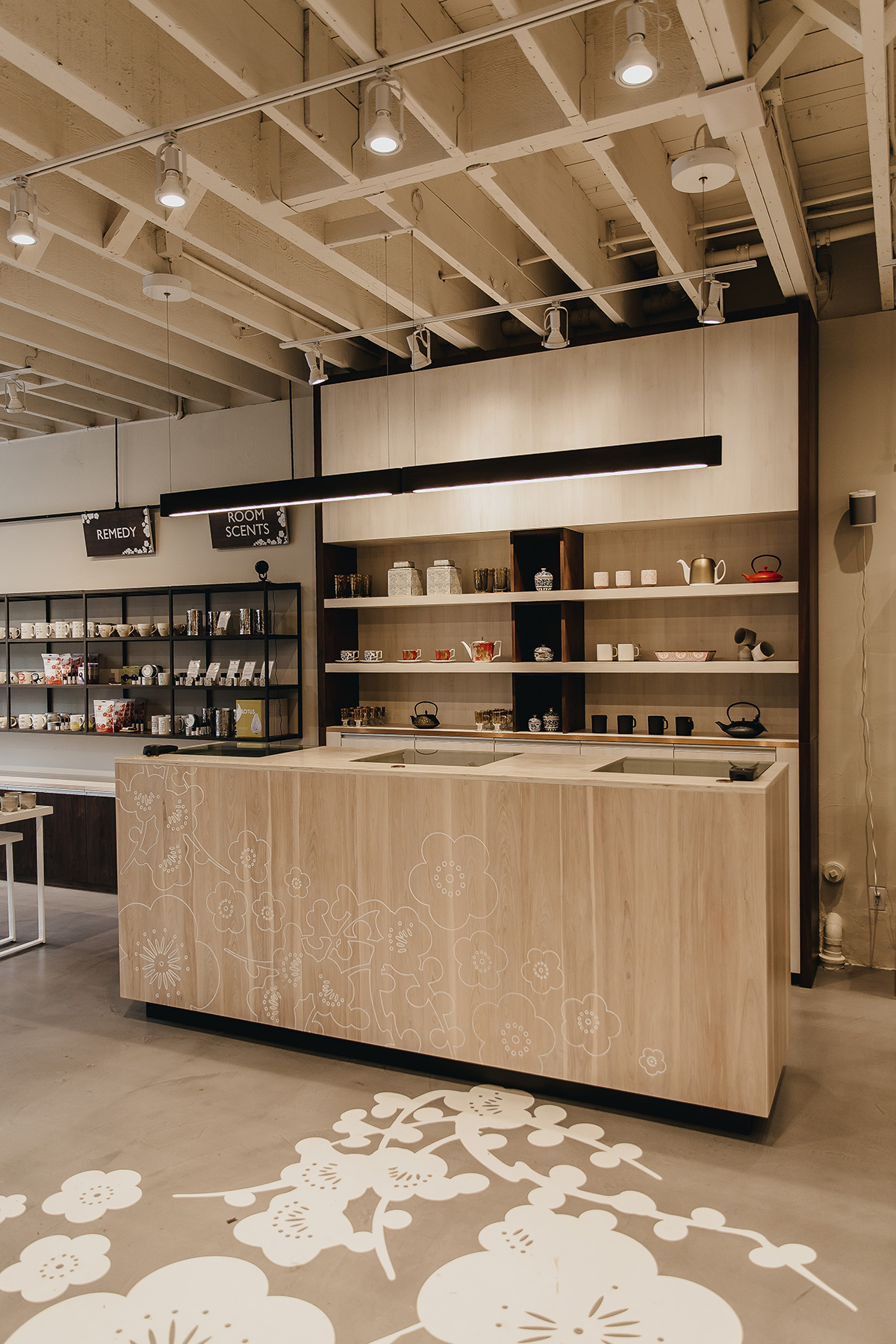 Silk road tea retail store brand design features