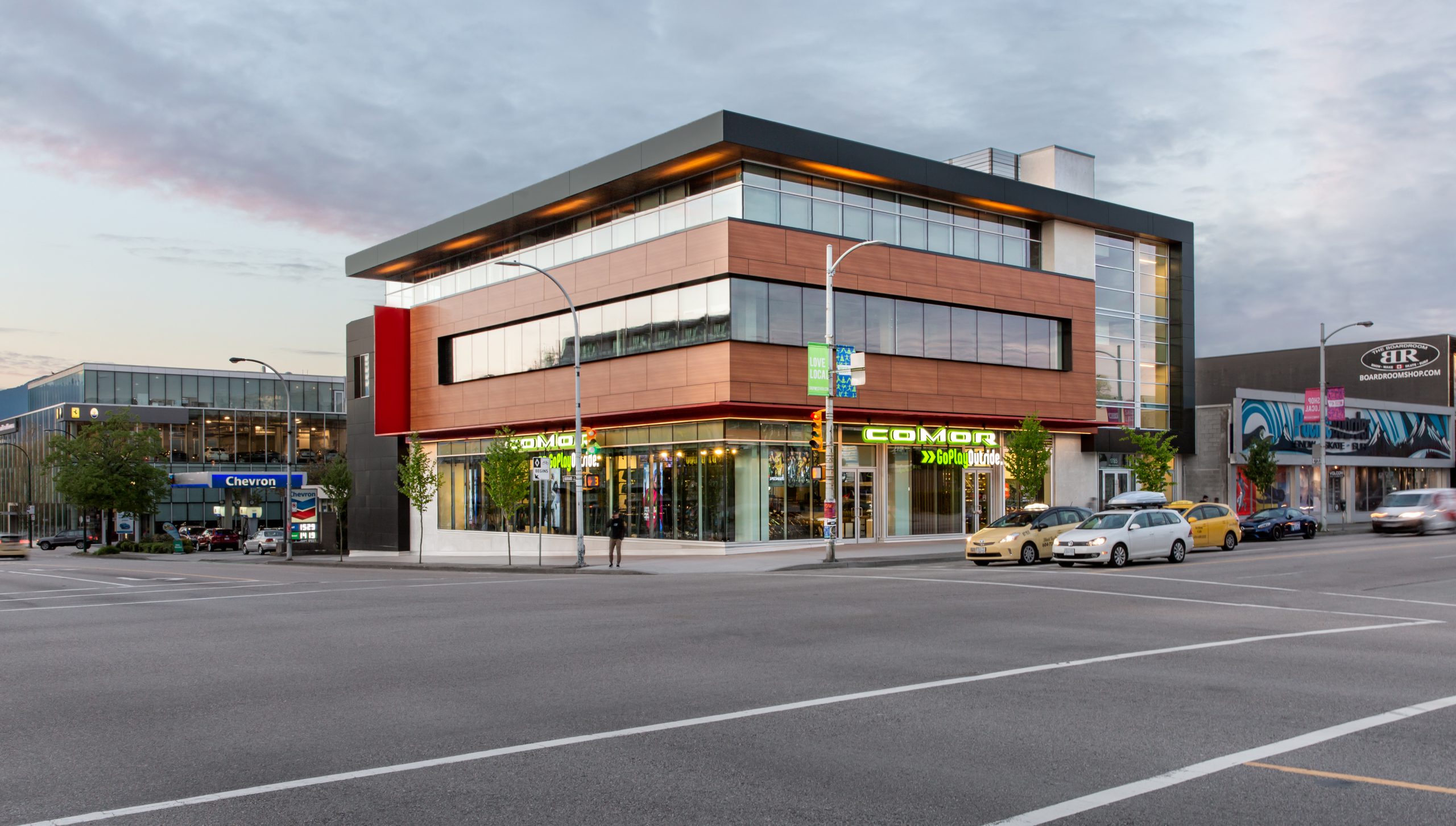 Comor Sports Flagship by Cutler Design Architecture