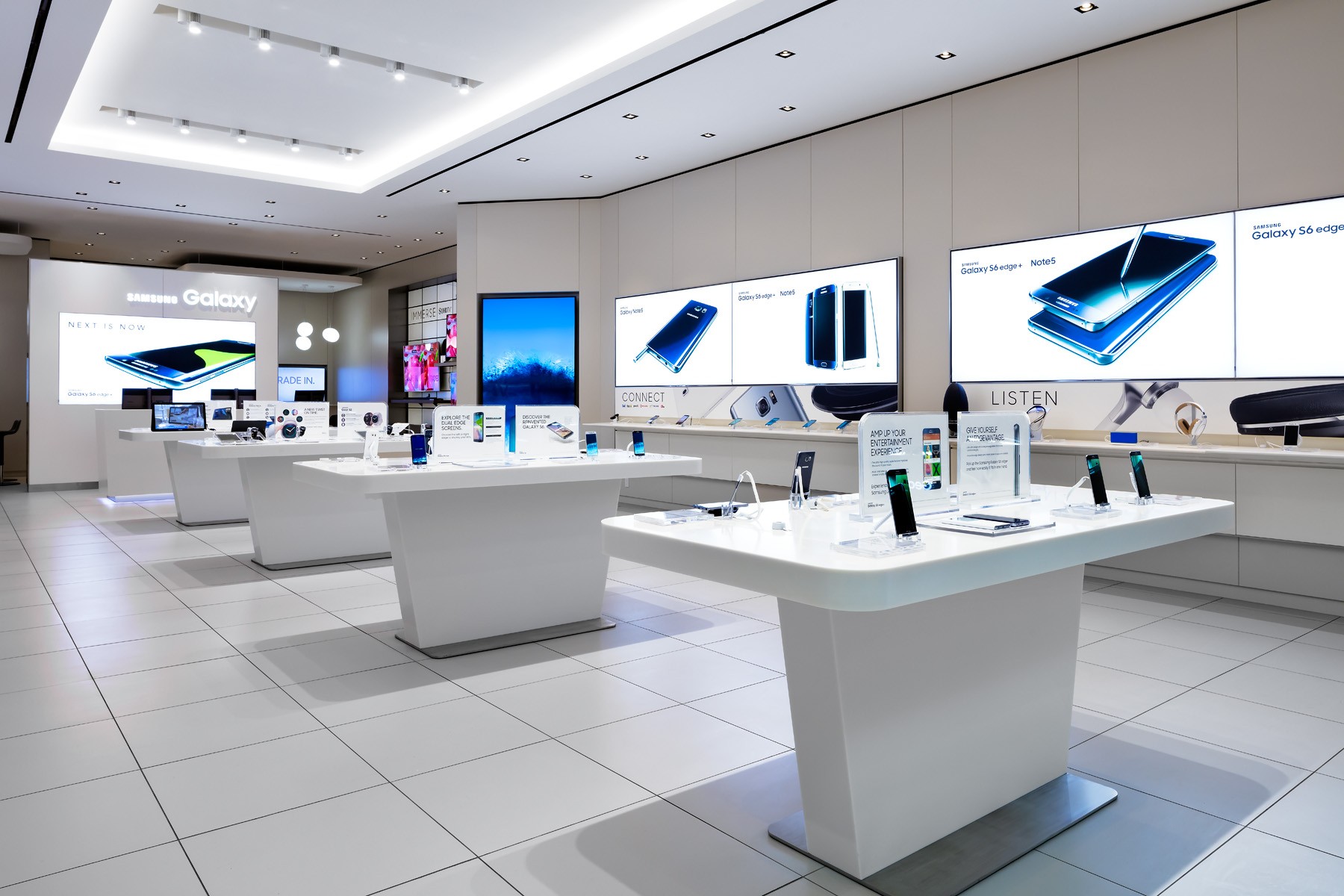 , , Samsung Sherway Gardens in Toronto ON, by Cutler