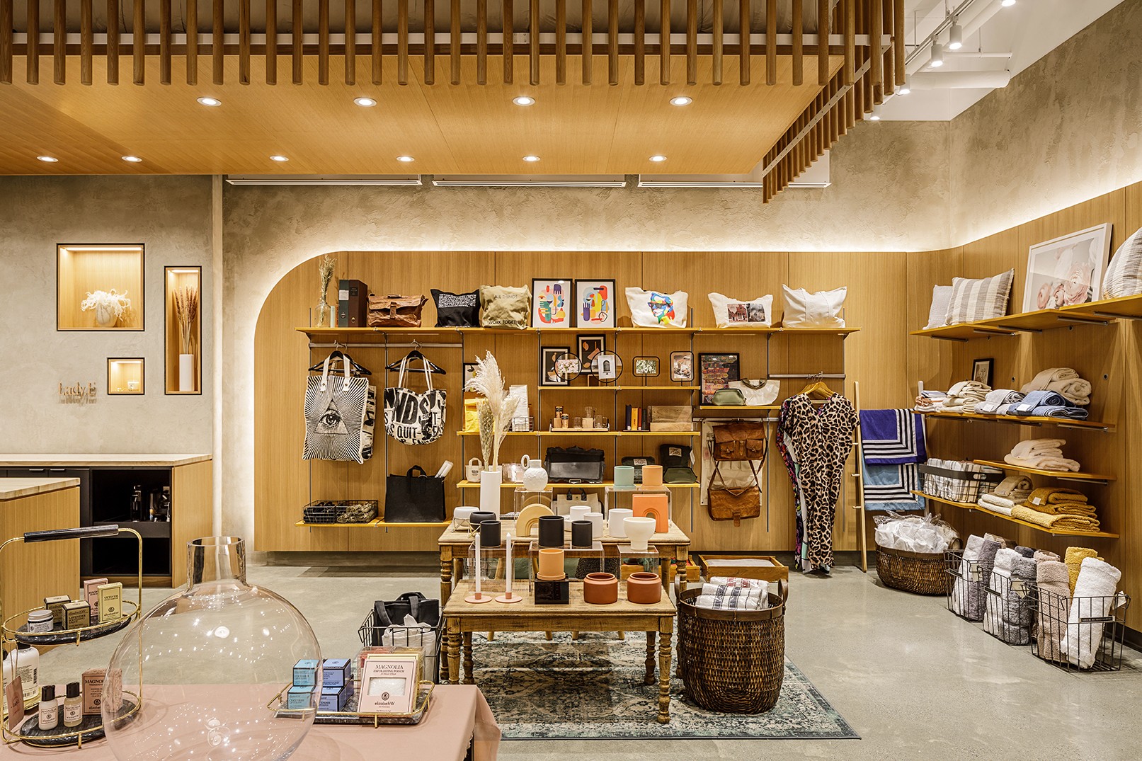 Lady.E Décor Retail Architecture & Design Project by Cutler